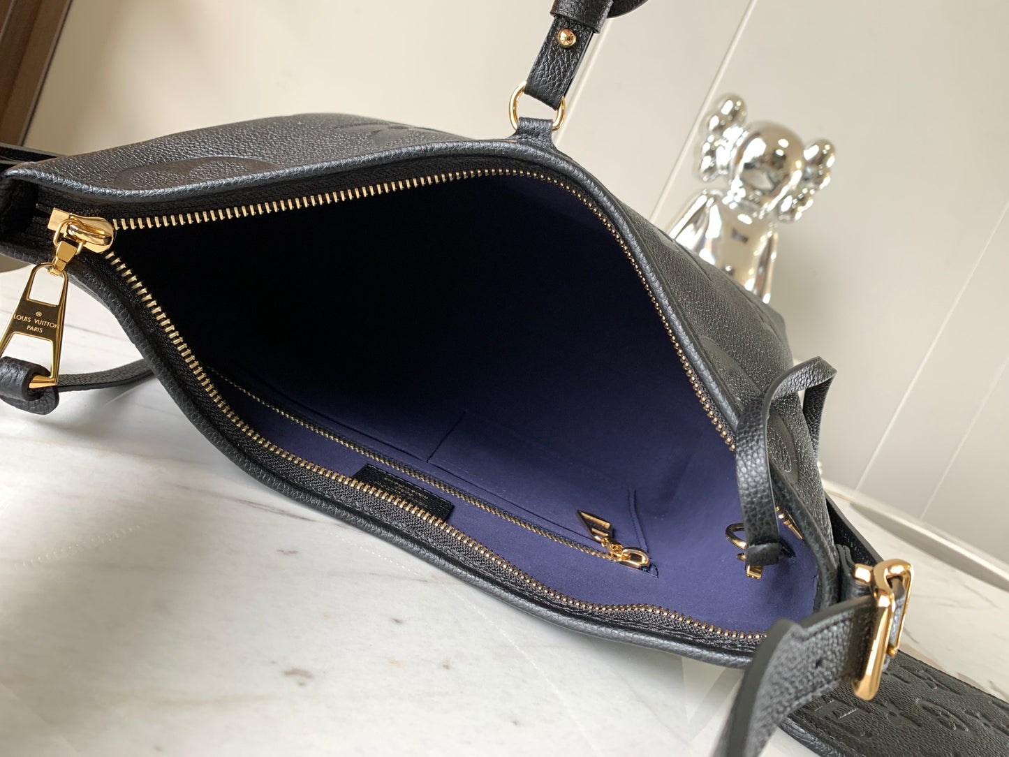 【ルイヴィトン】関税送料込み♢Carryall PM|コンパクトながら肩背・斜挎対応!