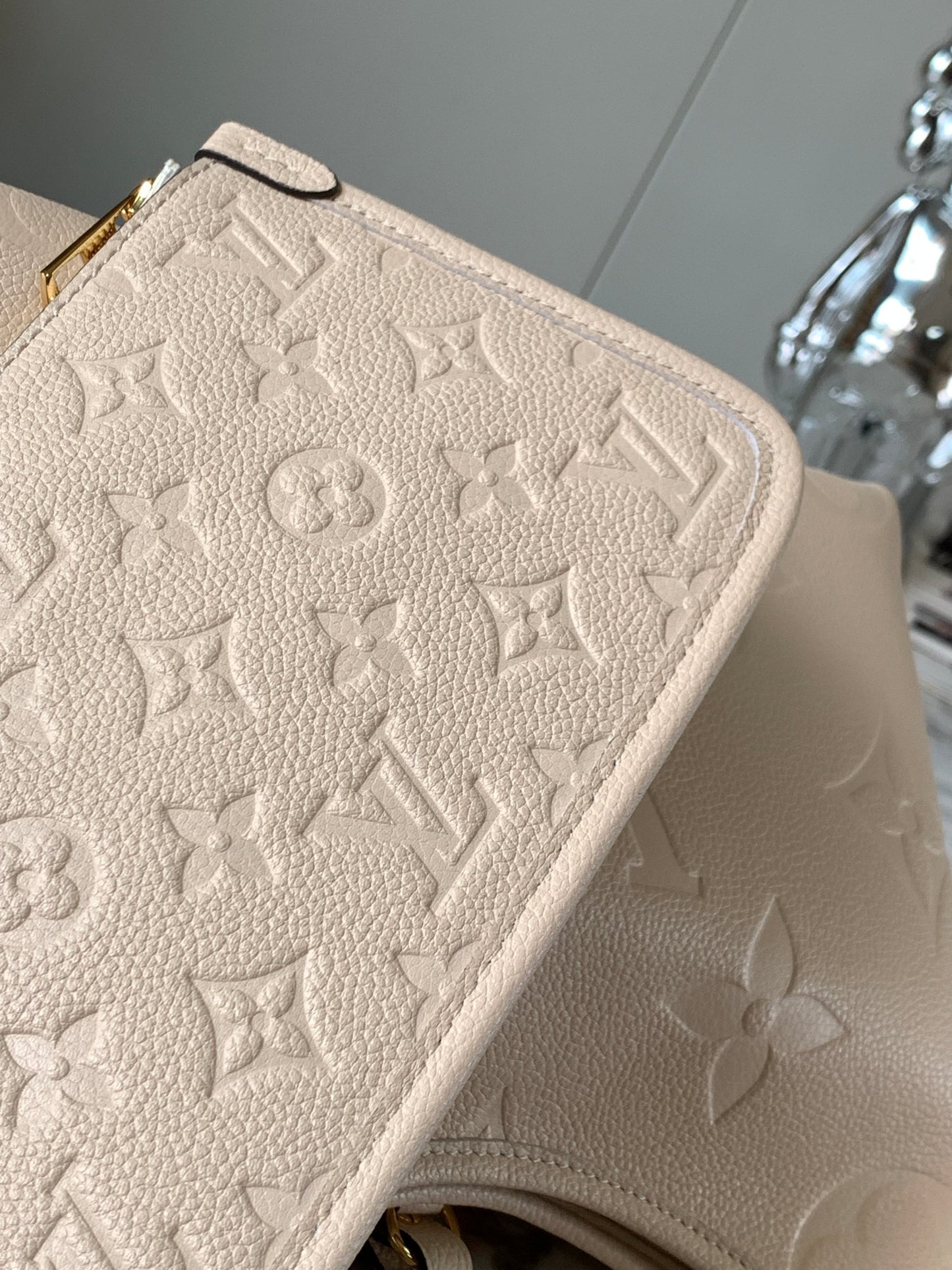 【ルイヴィトン】関税送料込み☆Carryall PM|肩掛け&斜挎両用で自由自在!