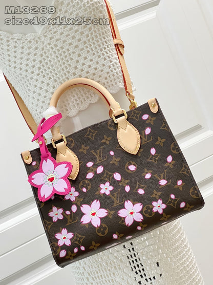 【ルイヴィトン】可愛すぎる♡村上隆コラボ 桜TM オンザゴーPM バッグM13269