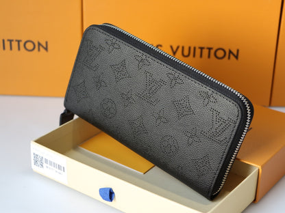 【ルイヴィトン】すぐ届く/特徴的なデザイン♪長財布 GIFTにも